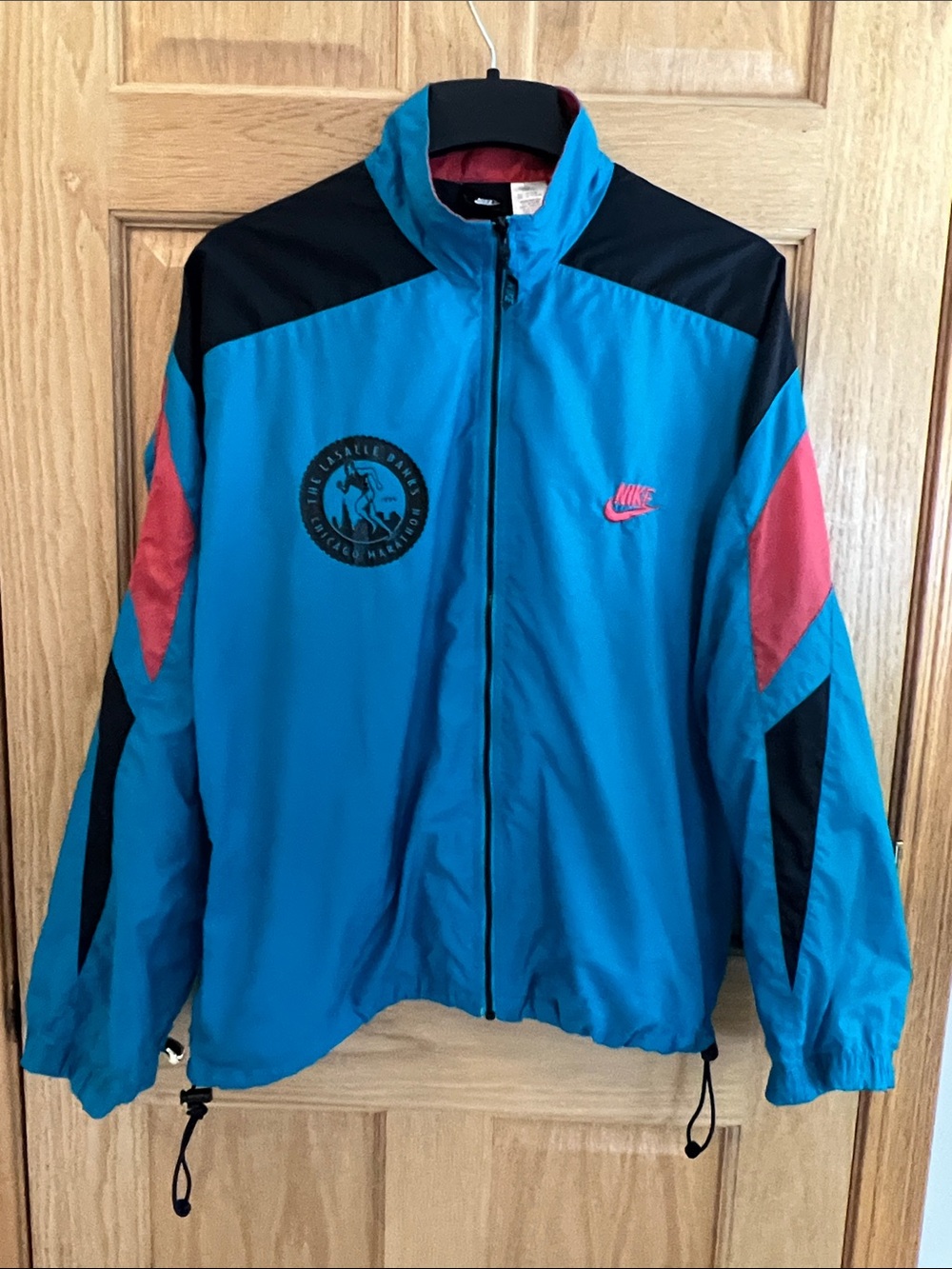 Nike Bright Turquoise & Pink Colorblock Windbreaker Jacket - Chicago Marathon